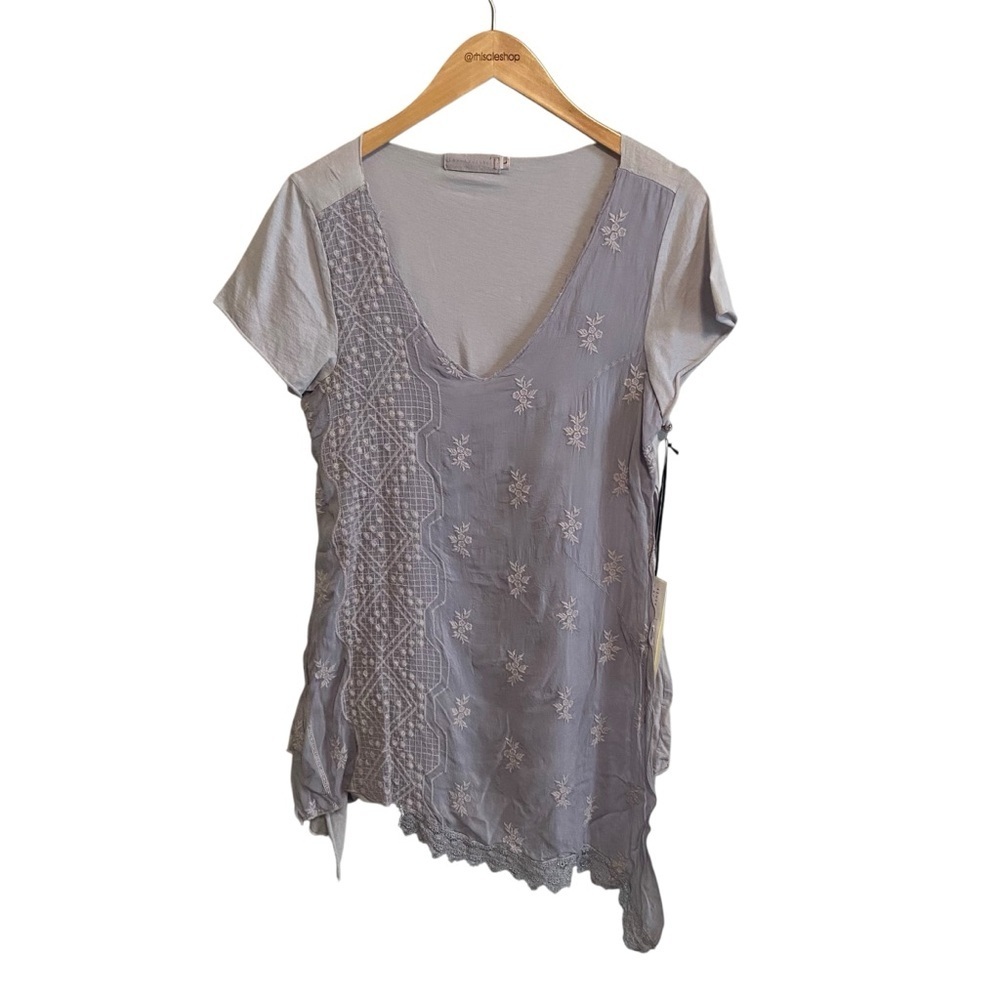 NWT Johnny Was 4 Love and Liberty Light Purple Romantic V Neck Blouse Size Large